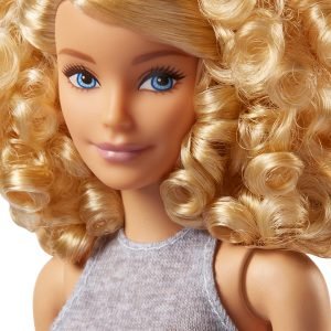 Barbie Fashionista Muñeca Piña fashion (Mattel FJF35)